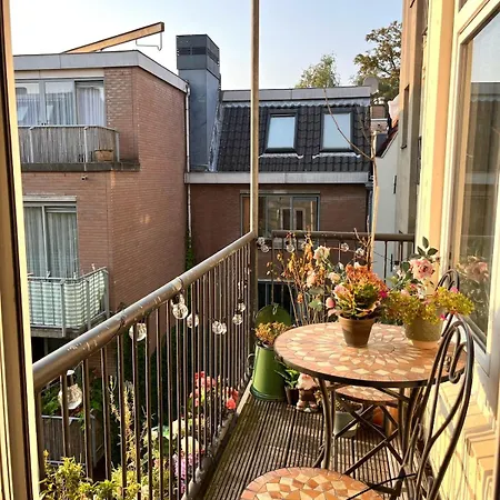 Apartman Canal House With A Unique View *